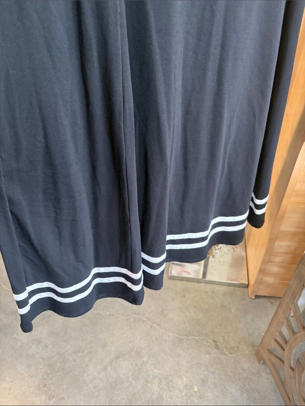 Lauren Ralph Lauren Black Midi Dress with White Hem Stripes - Picture 4 of 6